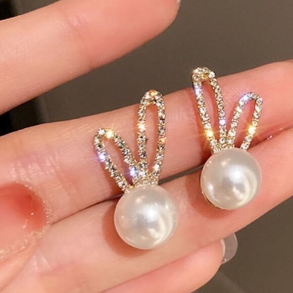 NEW PEARL & CUBIC ZIRCONIA BUNNY EASTER STUD EARRINGS - Picture 4 of 8